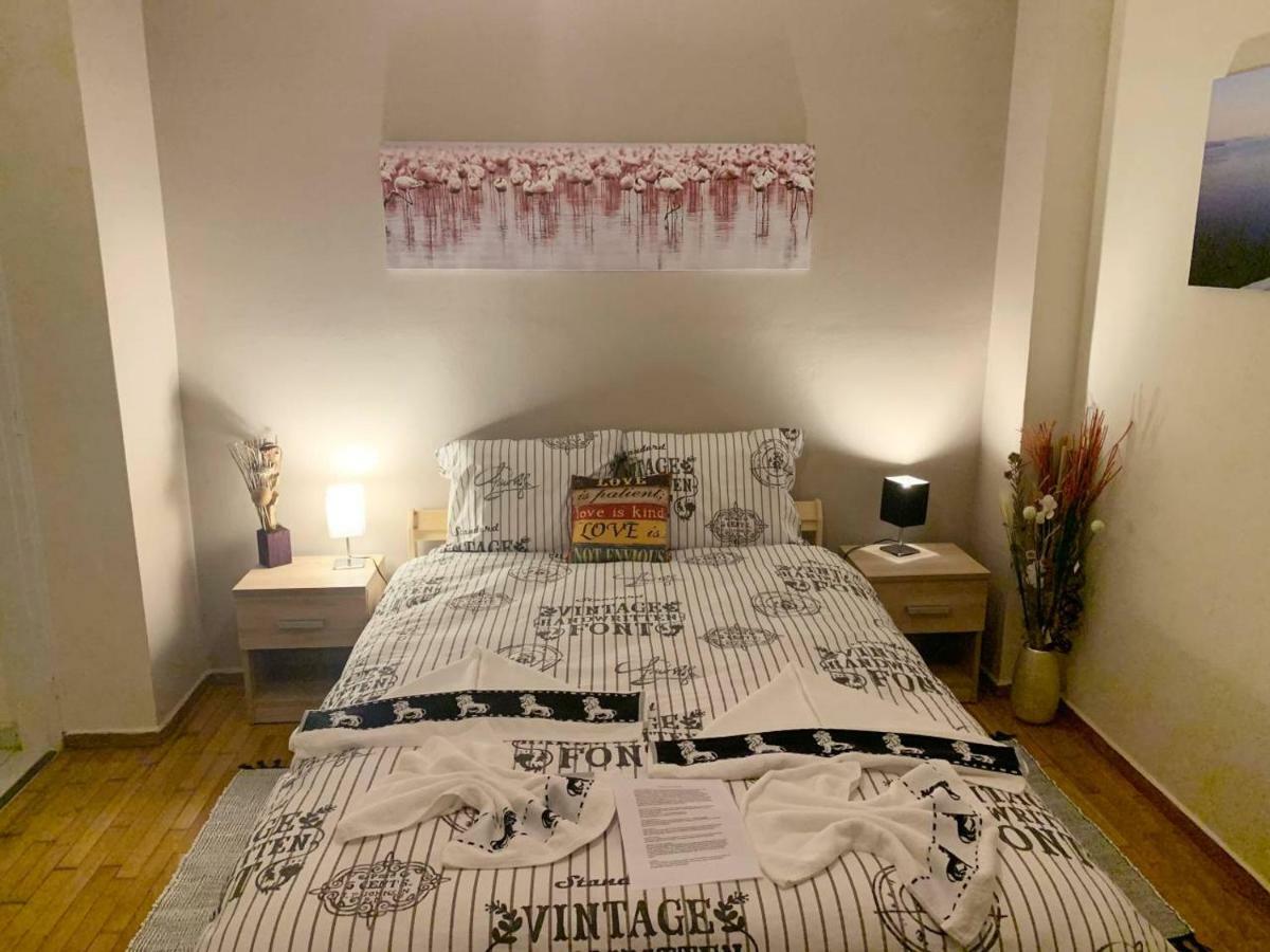La Vie En Rose Studio,Close To Beach, Paleo Faliro Athen Exterior foto